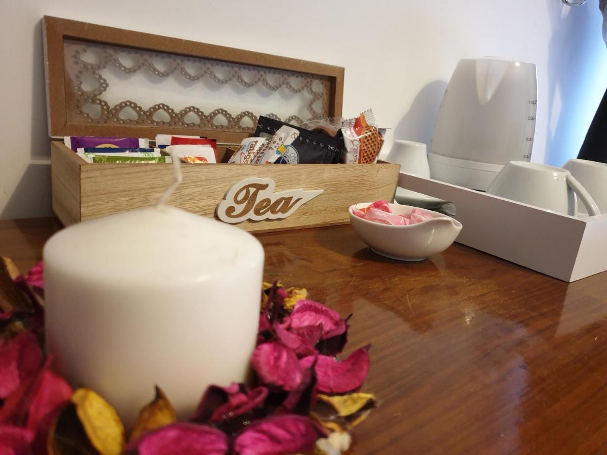 Residenza D'Epoca B&B Celeste 卡塞塔 外观 照片
