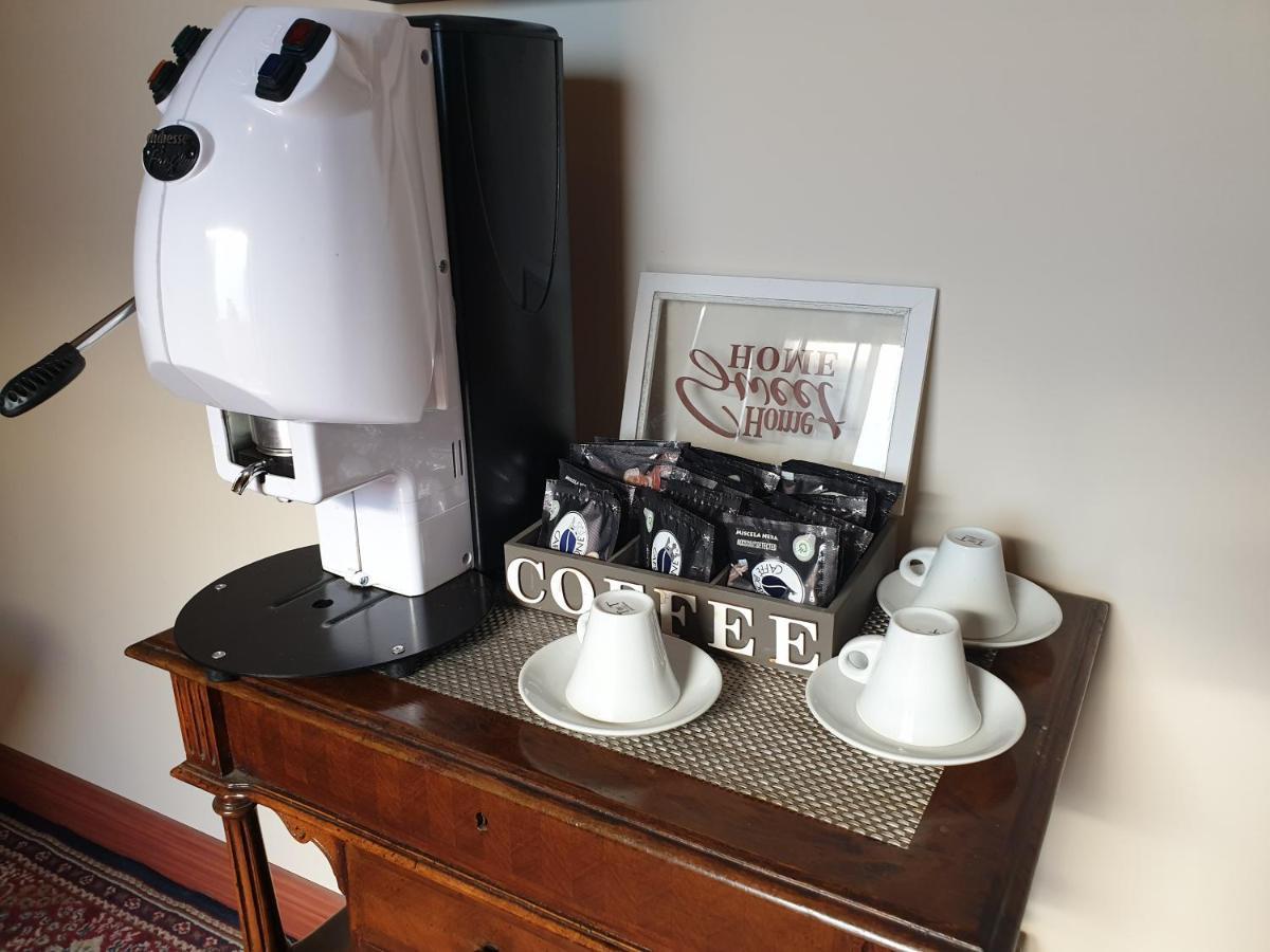 Residenza D'Epoca B&B Celeste 卡塞塔 外观 照片