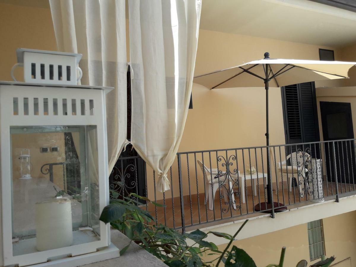 Residenza D'Epoca B&B Celeste 卡塞塔 外观 照片